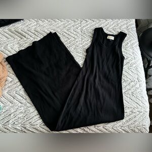 Universal Thread black ribbed maxi dress with slit